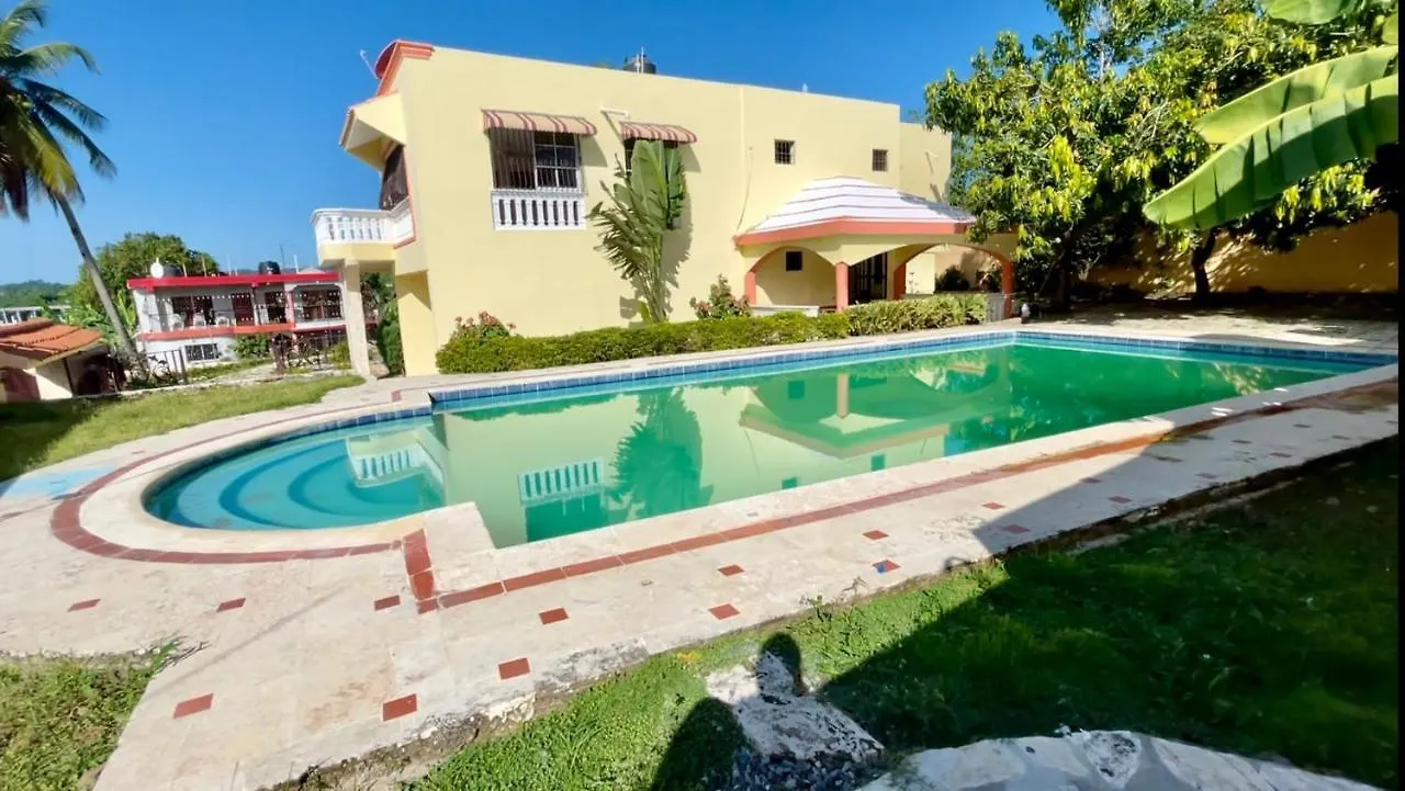 Amplia Casa Con Piscina Y Jacuzzi Villa San Cristobal